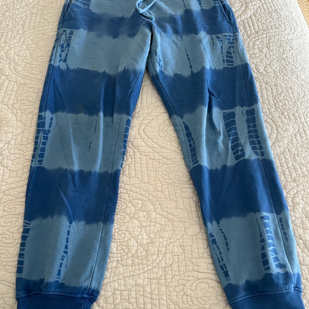 Roller Rabbit Blue Patchwork Sweatpants Relaxed F… - image 1